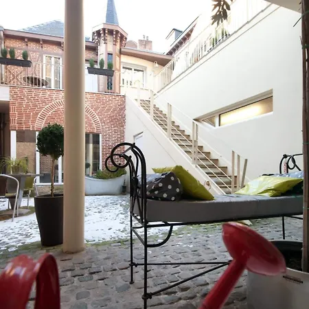 Le Prieure Et La מלון 3*