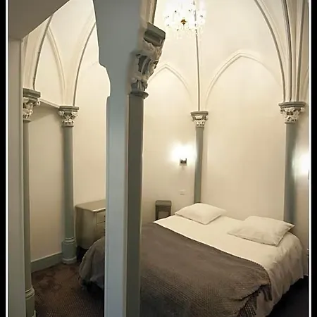 Le Prieure Et La Otel Amiens