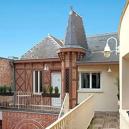 Le Prieure Et La Otel Amiens