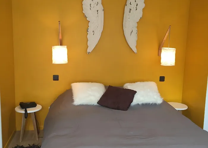 Le Prieuré Et La Résidence 3* Amiens