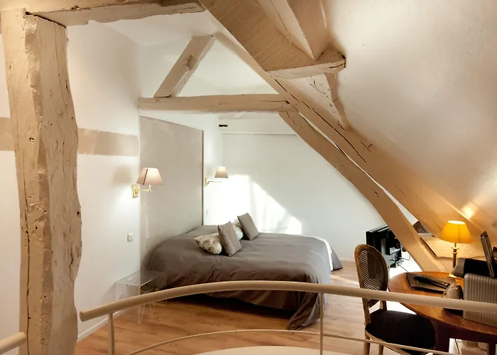 Le Prieuré Et La Résidence 3*