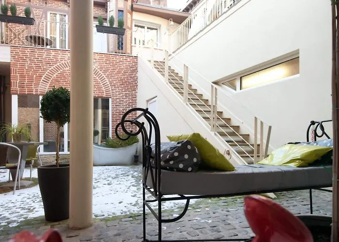 Le Prieuré Et La Résidence Hotel 3*