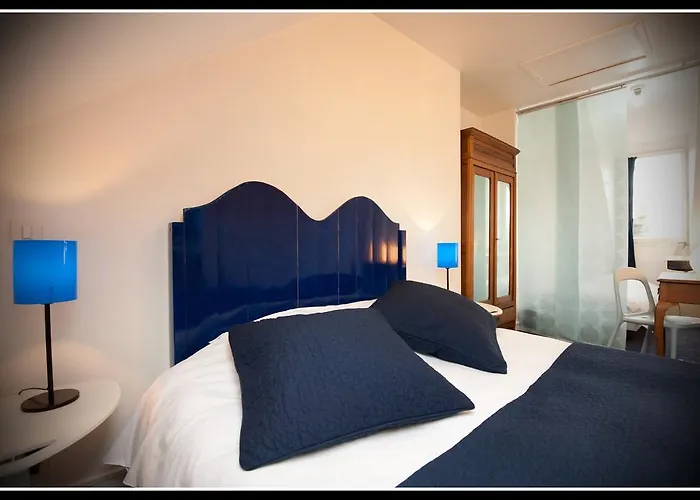 Le Prieuré Et La Résidence Hotel Amiens