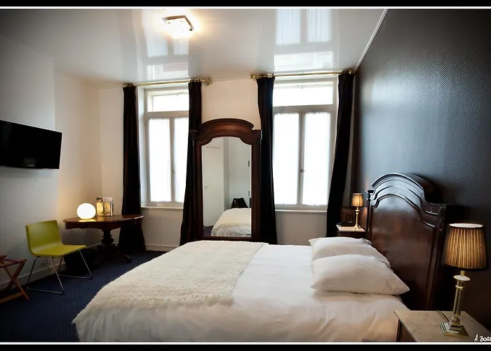 Le Prieuré Et La Résidence Hotel Amiens