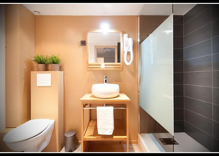 Hotel Le Prieuré Et La Résidence